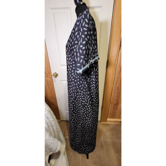 Sweet Miss floor length boho style dress.  Size L, Embroidery - Picture 3 of 11